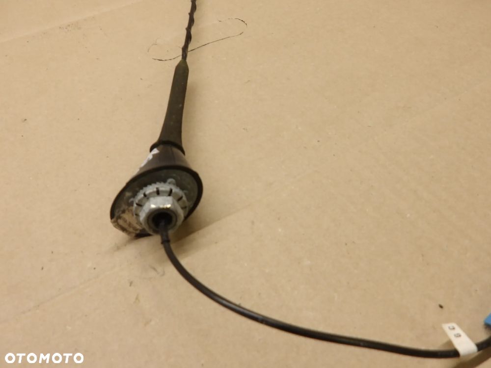 OPEL ASTRA III H HB 5D 1.9D HB 5D ANTENA DACHOWA - 2