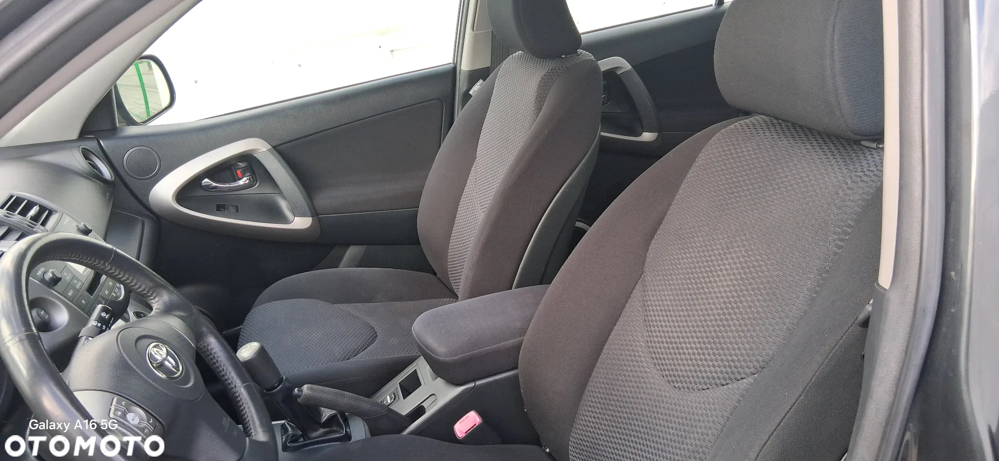 Toyota RAV4 2.0 4x4 Sol - 19