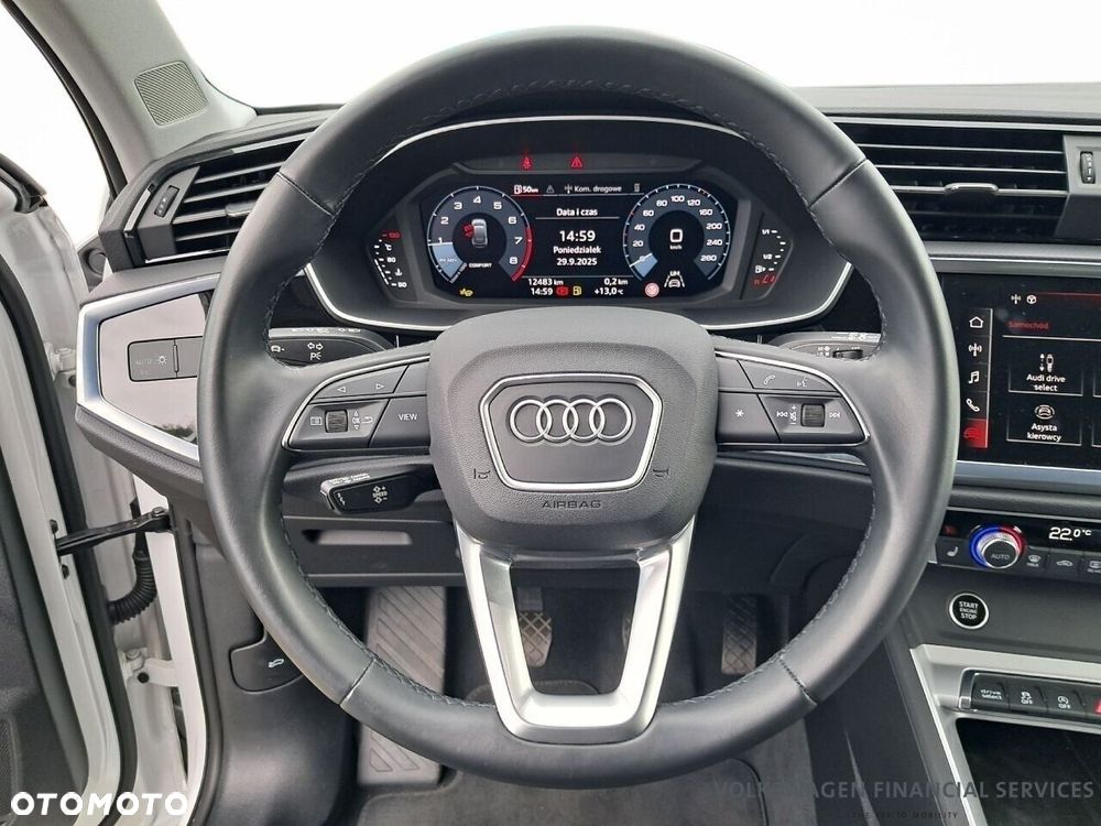 Audi Q3 Sportback - 8