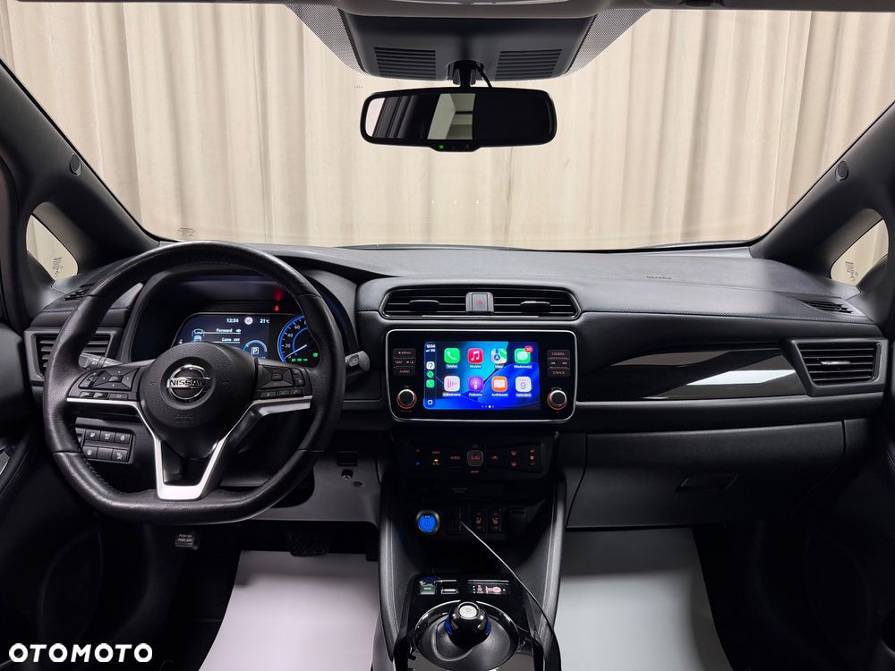 Nissan Leaf 40kWh N-Connecta - 6
