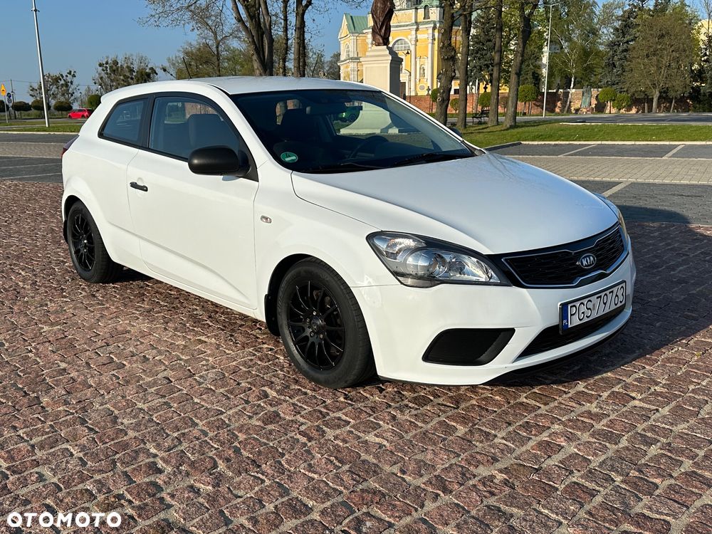 Kia ProCeed 1.4 M - 18