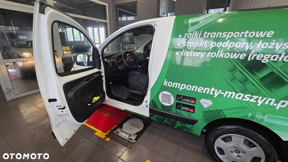 Fiat Fiorino Kombi Base - 9