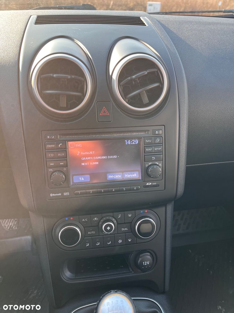 Nissan Qashqai+2 - 18