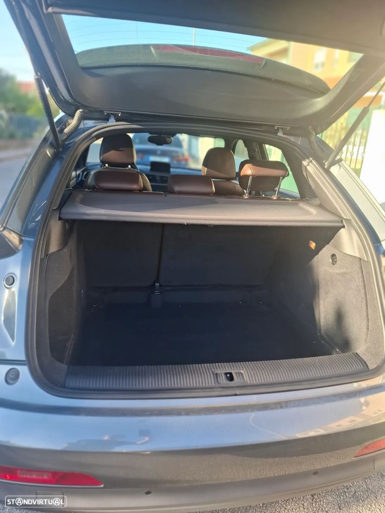 Audi Q3 2.0 TDI Attraction - 9