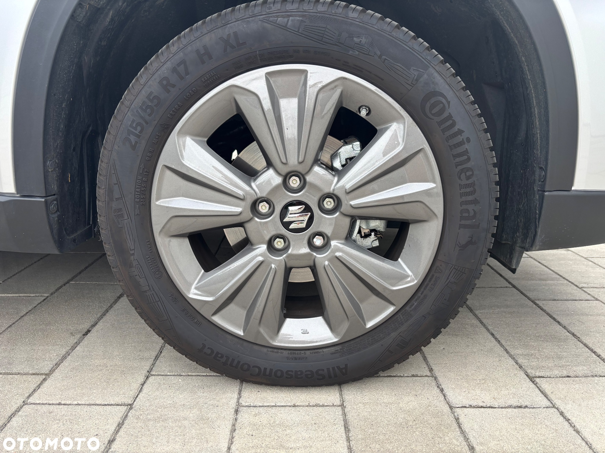Suzuki Vitara 1.5 Strong Hybrid Premium 2WD AGS - 11