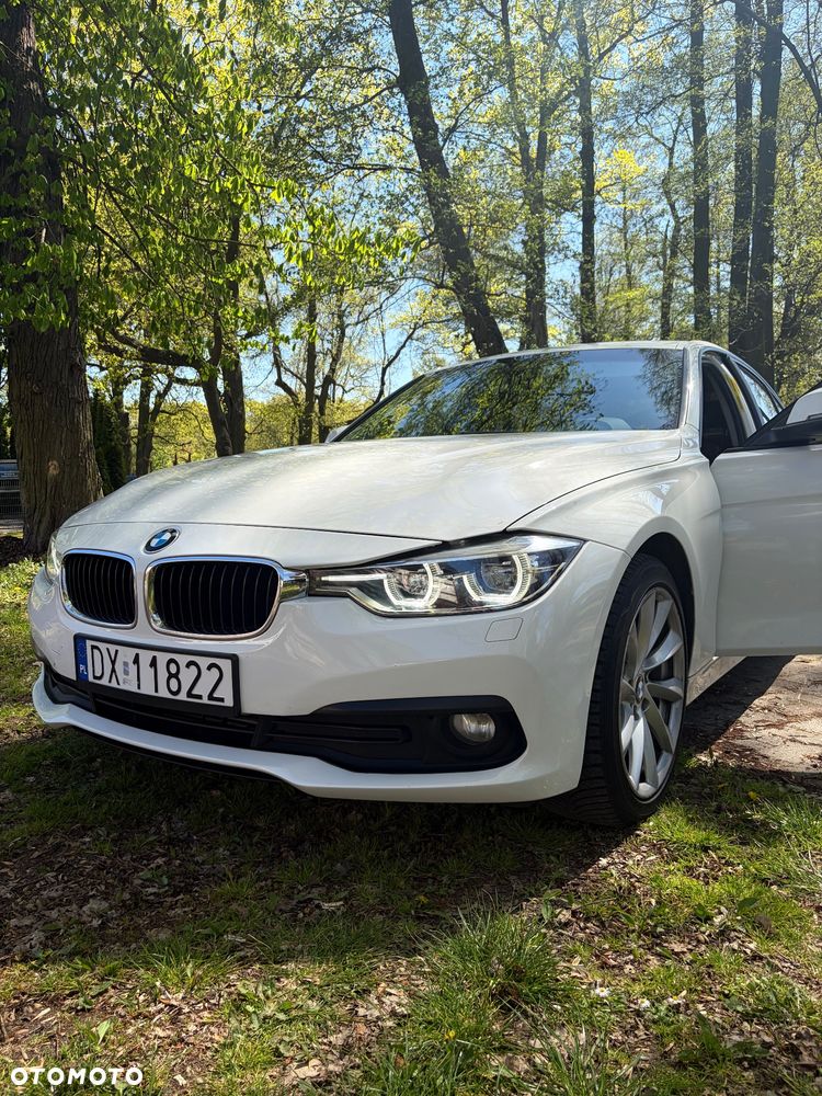 BMW Seria 3 316d - 2