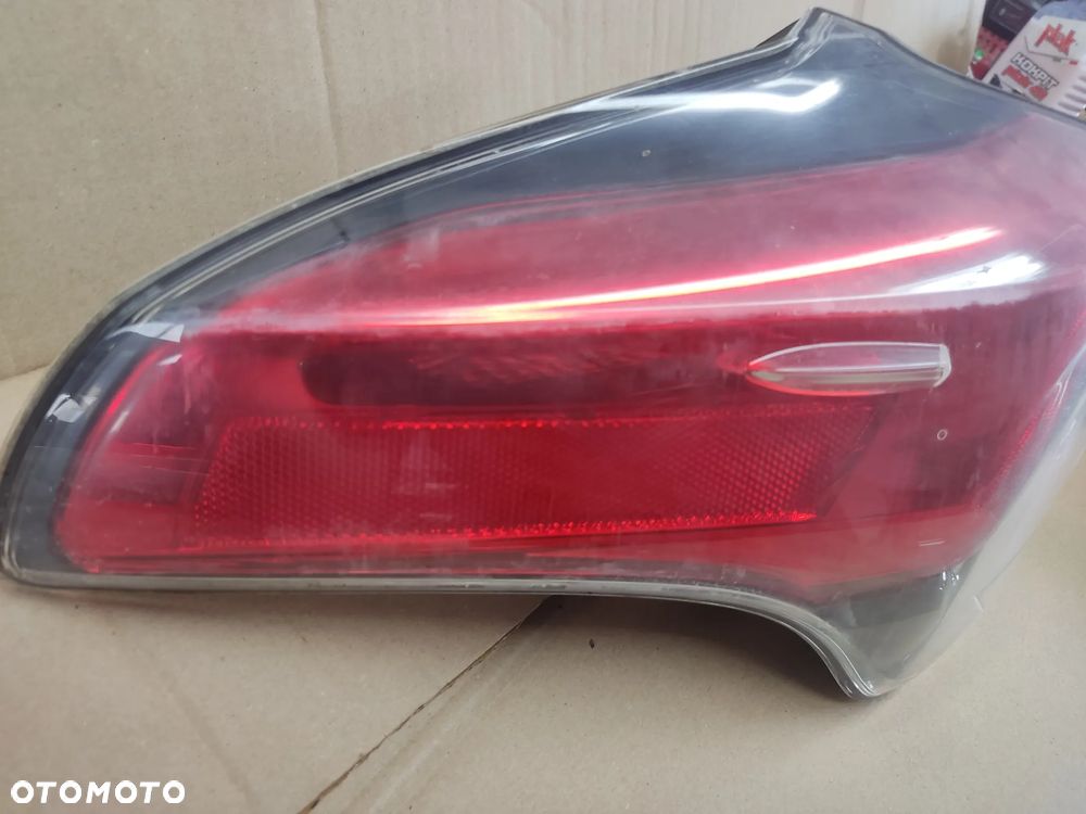 TOYOTA RAV 4 LIFT LAMPA TYŁ LEWA - 3