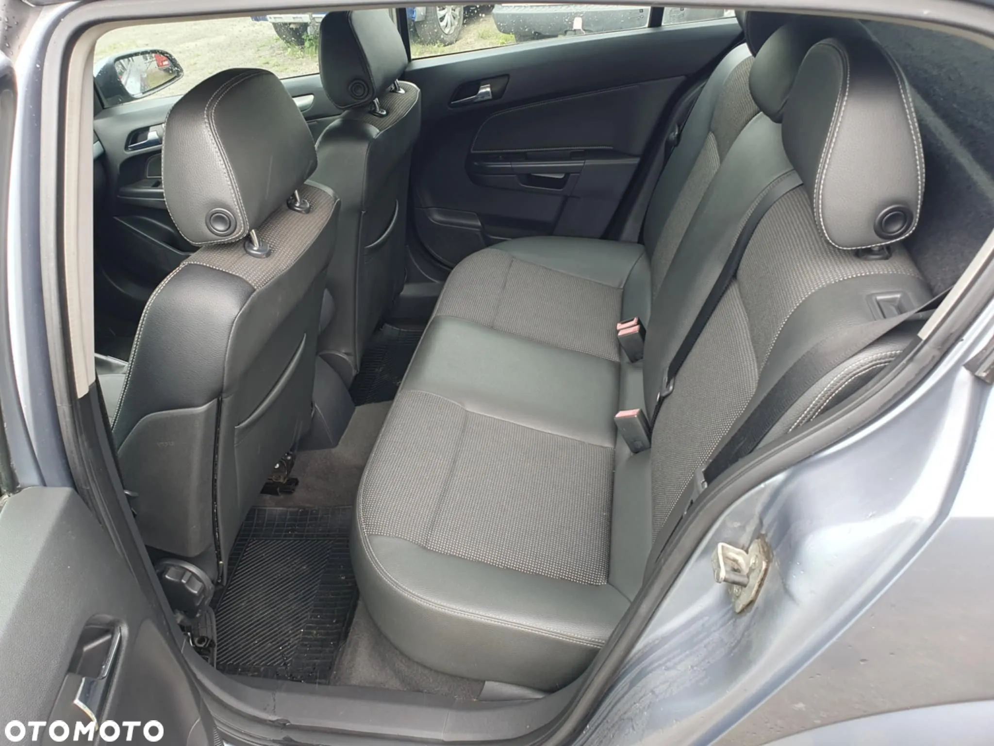 Opel Astra - 12