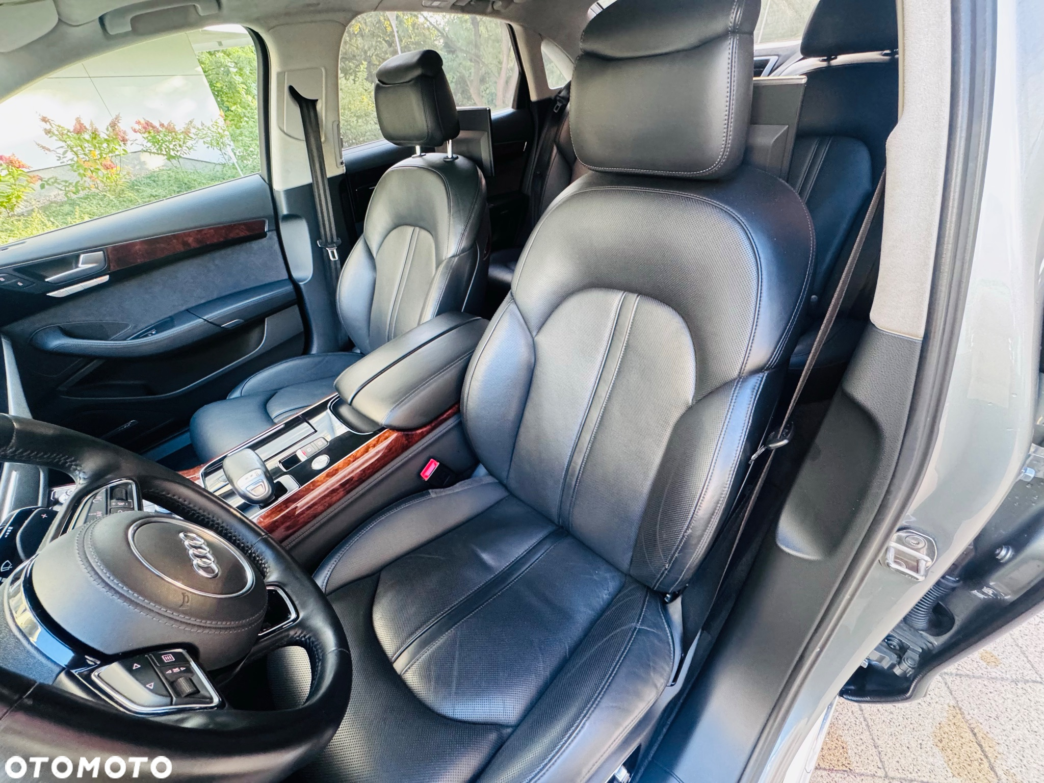 Audi A8 4.2 TDI L Quattro - 32