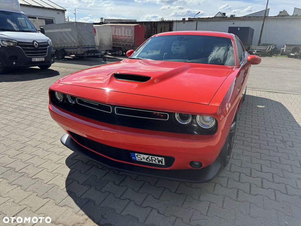 Dodge Challenger 5.7 R/T - 1