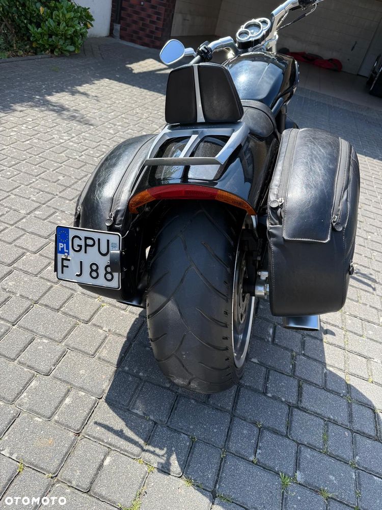 Harley-Davidson V-Rod Muscle - 3