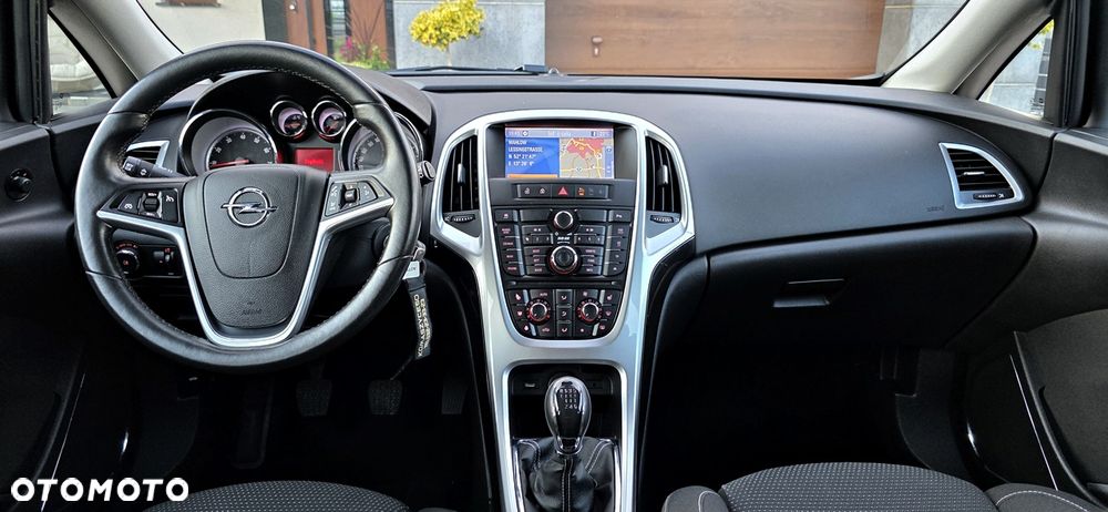 Opel Astra 1.4 T Cosmo - 5