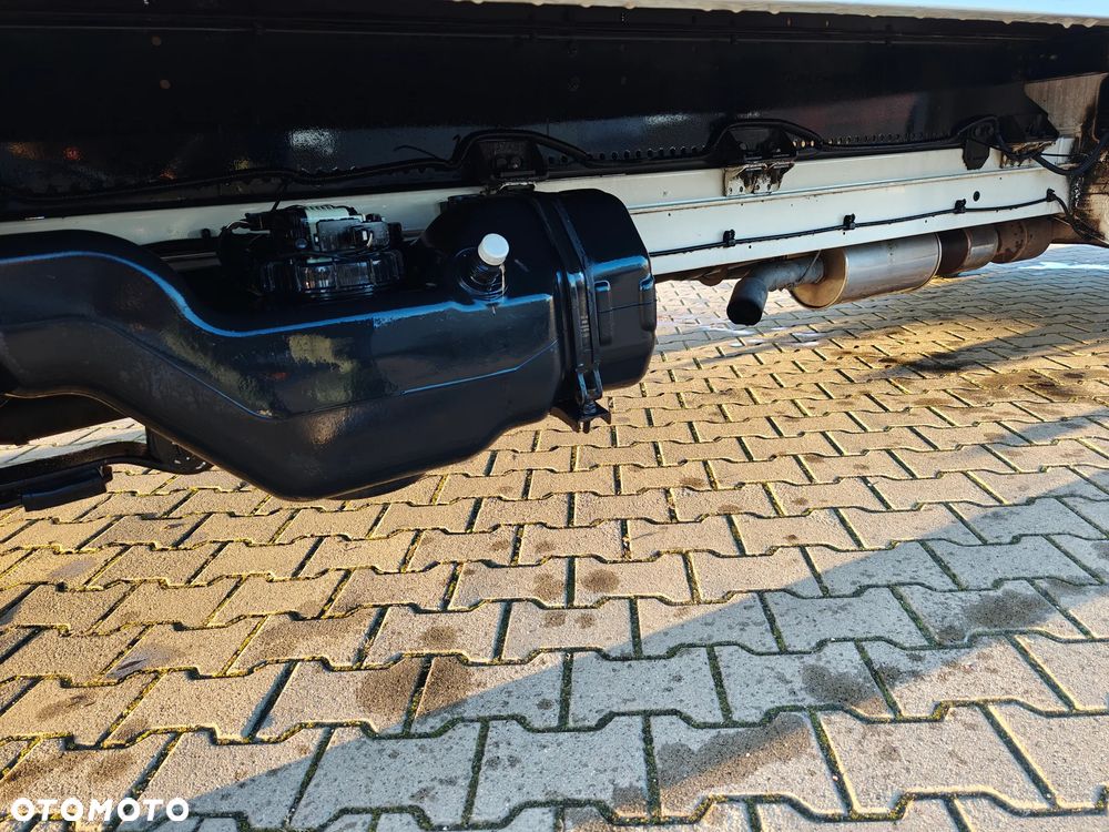 Volkswagen Crafter - 14