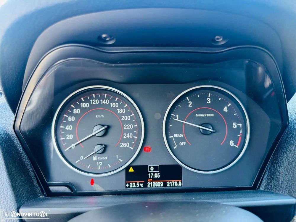 BMW 116 d EfficientDynamics Edition Sport Line - 26