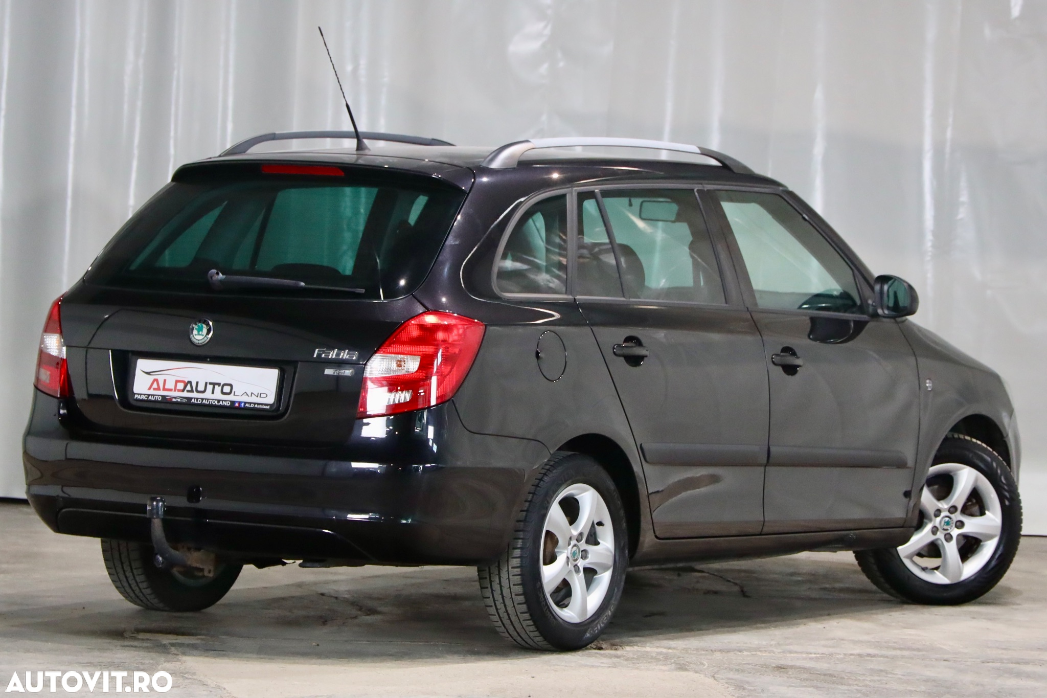 Skoda Fabia 1.2 TSI Active - 4