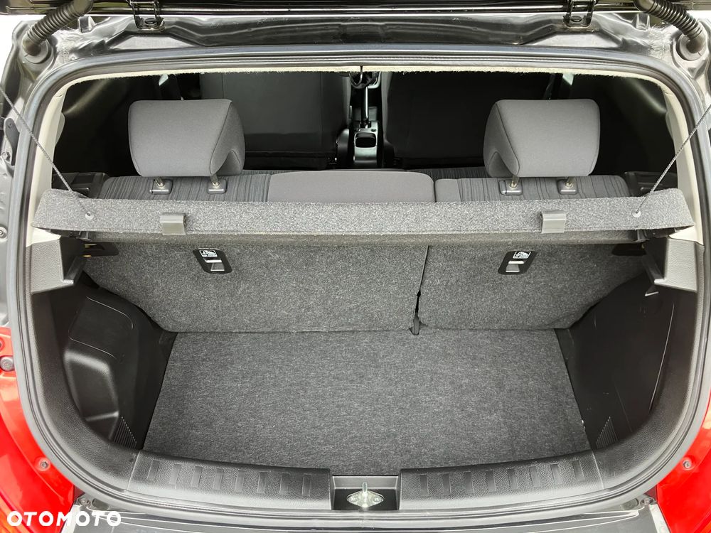 Suzuki Swift 1.2 Premium - 38