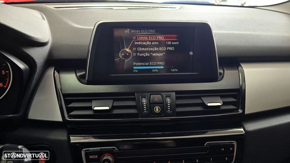 BMW 216 Active Tourer d Line Sport Auto - 30
