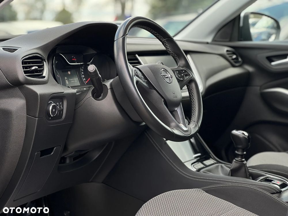 Opel Grandland X - 15