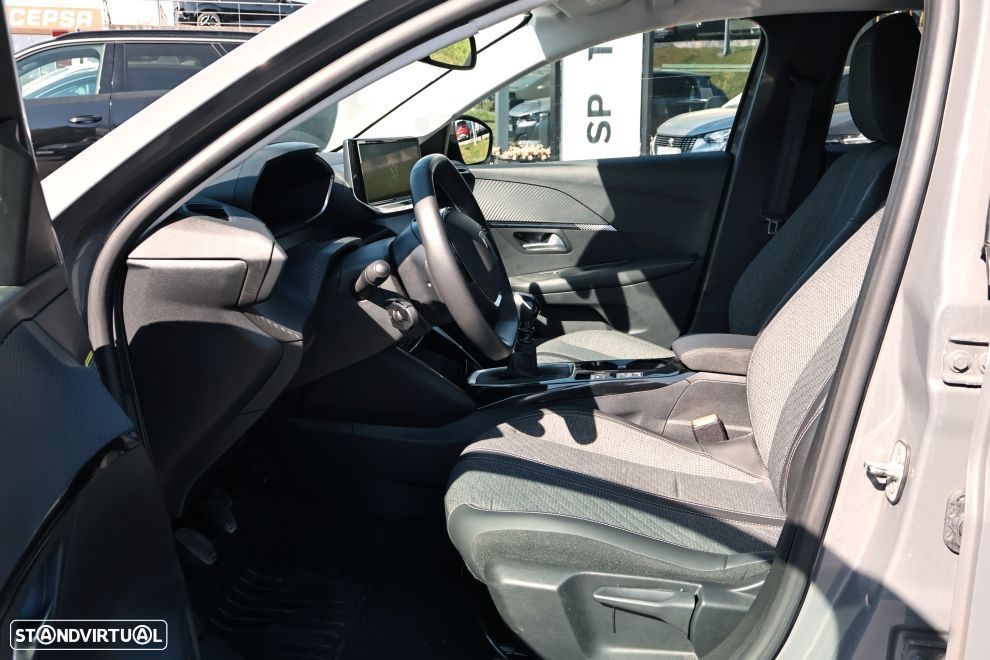 Peugeot 208 1.2 PureTech Allure - 14