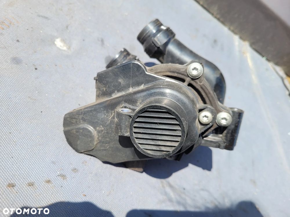 Pompa wody VW Audi Seat Skoda 2,0 TSI TFSI 200KM CCZ 06H121026CF - 6
