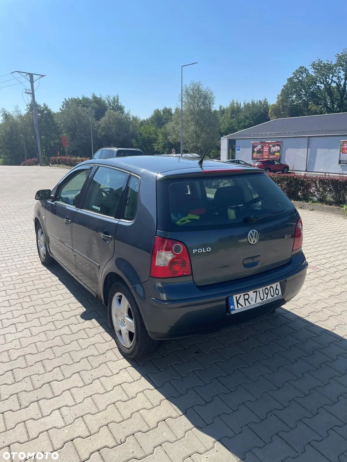 Volkswagen Polo 1.9 TDI Highline - 1
