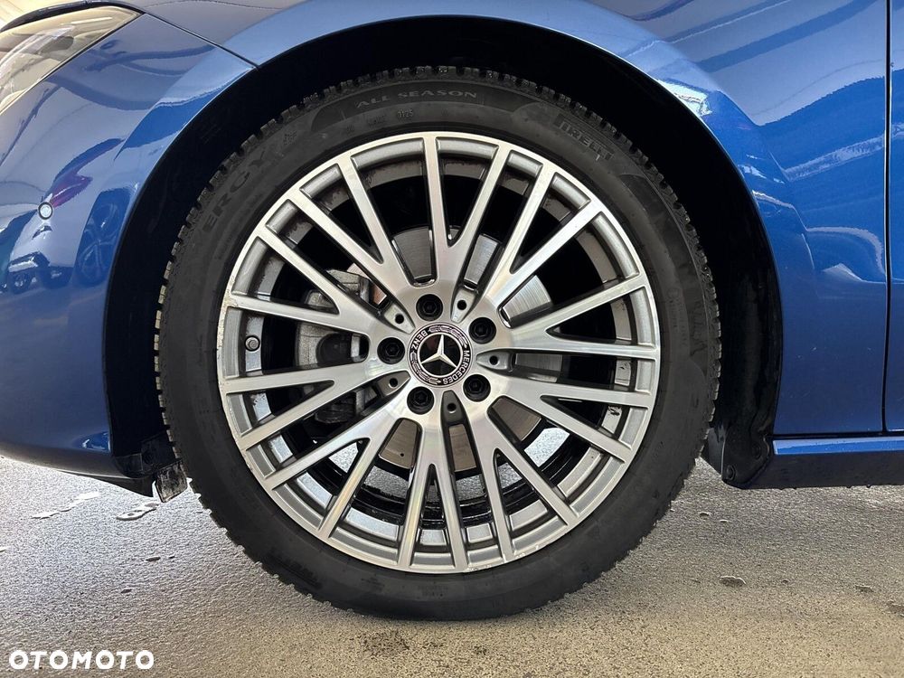 Mercedes-Benz CLA - 9