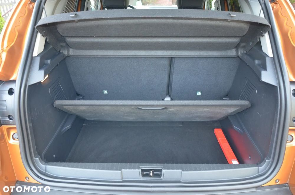 Renault Captur 1.3 Energy TCe Initiale Paris EDC - 27