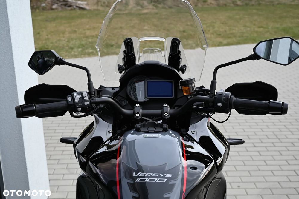 Kawasaki Versys 1000 - 8