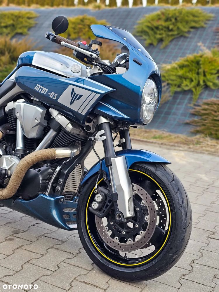 Yamaha MT - 9