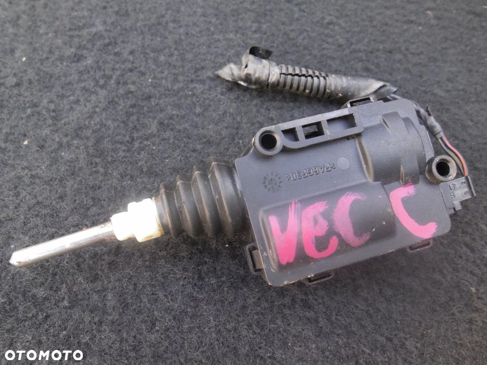 OPEL VECTRA C SIGNUM SILNICZEK SIŁOWNIK KLAPKI WLEWU PALIWA 24438209 ORYGINAŁ - 1
