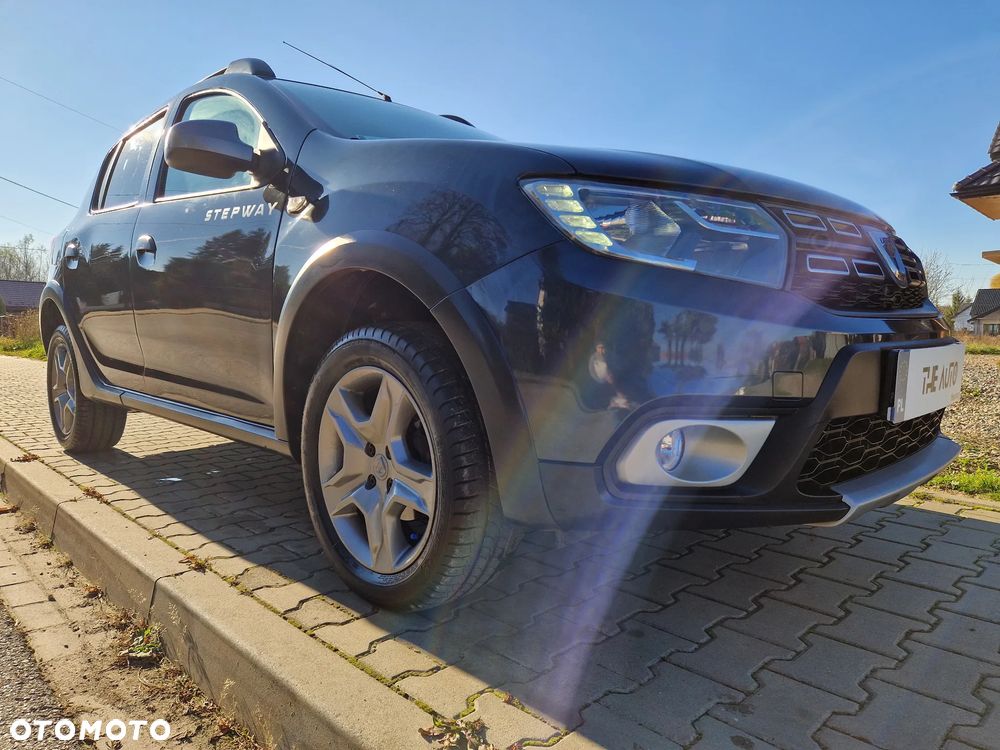 Dacia Sandero 0.9 TCe Laureate - 11