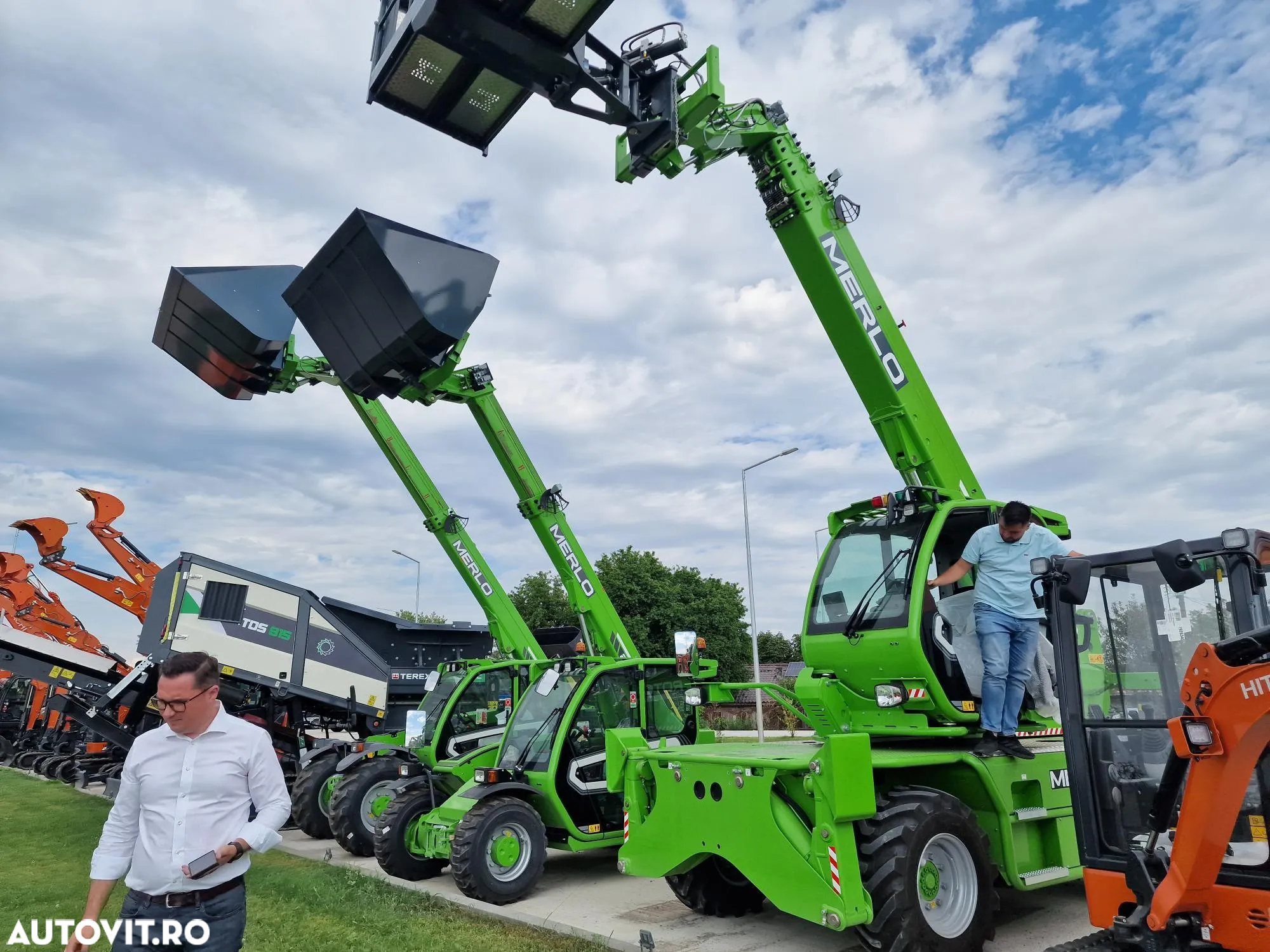 Merlo ROTO 40.18, ROTATIV la 18, ridica 4t, Aer cond, nacela 3 pers, cupa, furci, TELESCOPIC 4 tronsoane, posibilitate leasing, garantie 2 ani-PROMOTIE 154900 EUR+Tva - 3