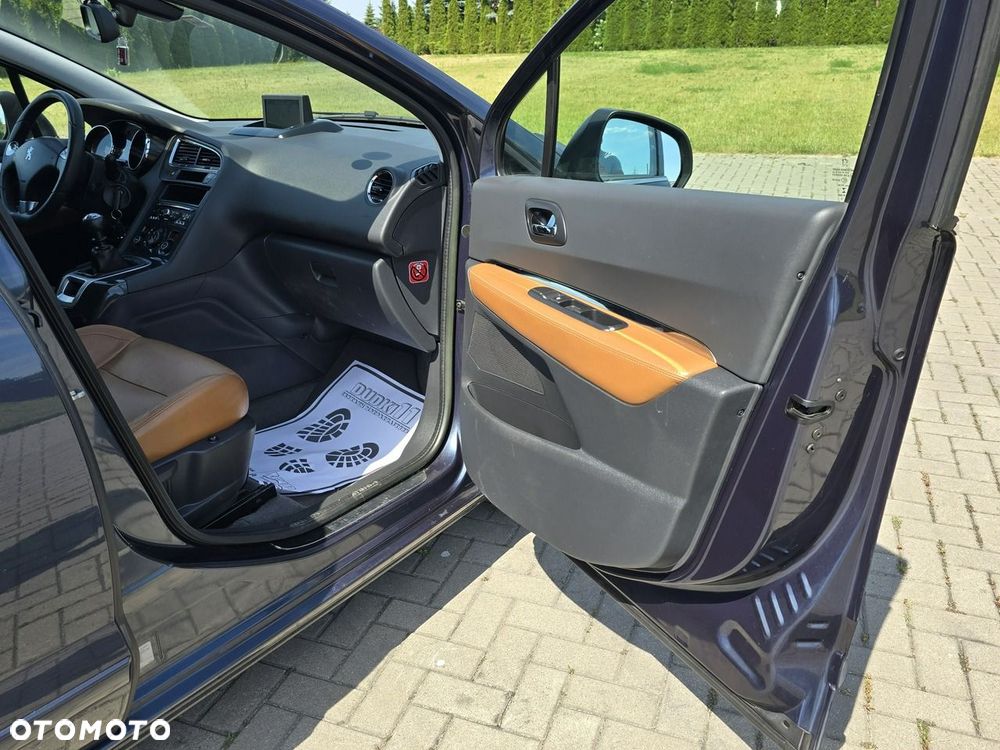 Peugeot 5008 - 28