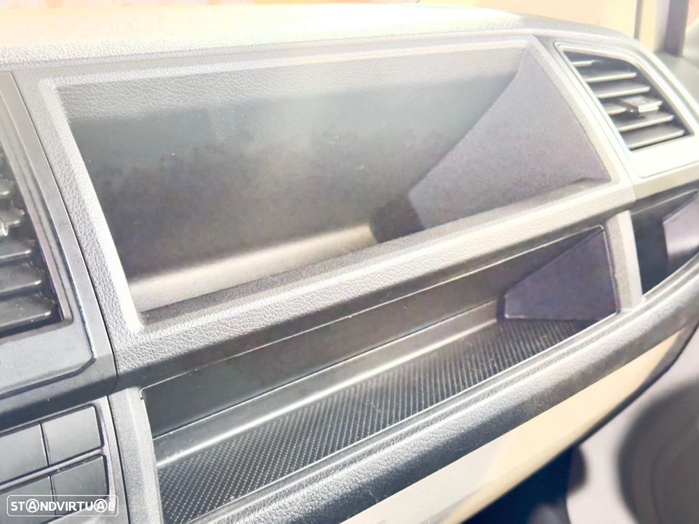 VW TRANSPORTER 2.0 TDI 3L - 18