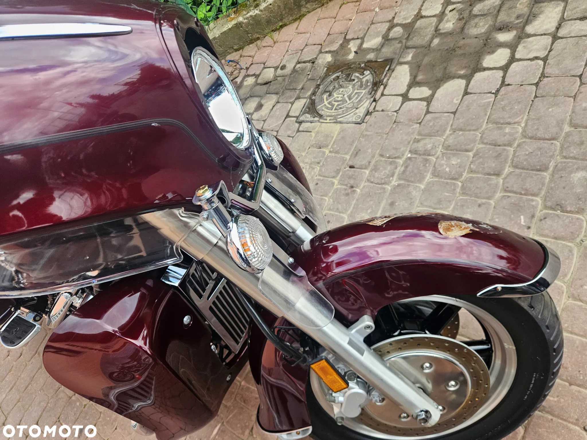 Yamaha Venture - 15