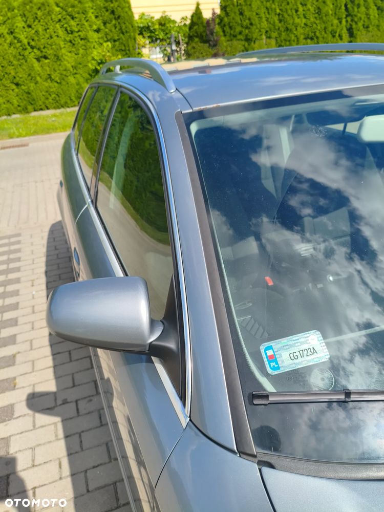 Audi A4 Avant 2.0 TDI - 15