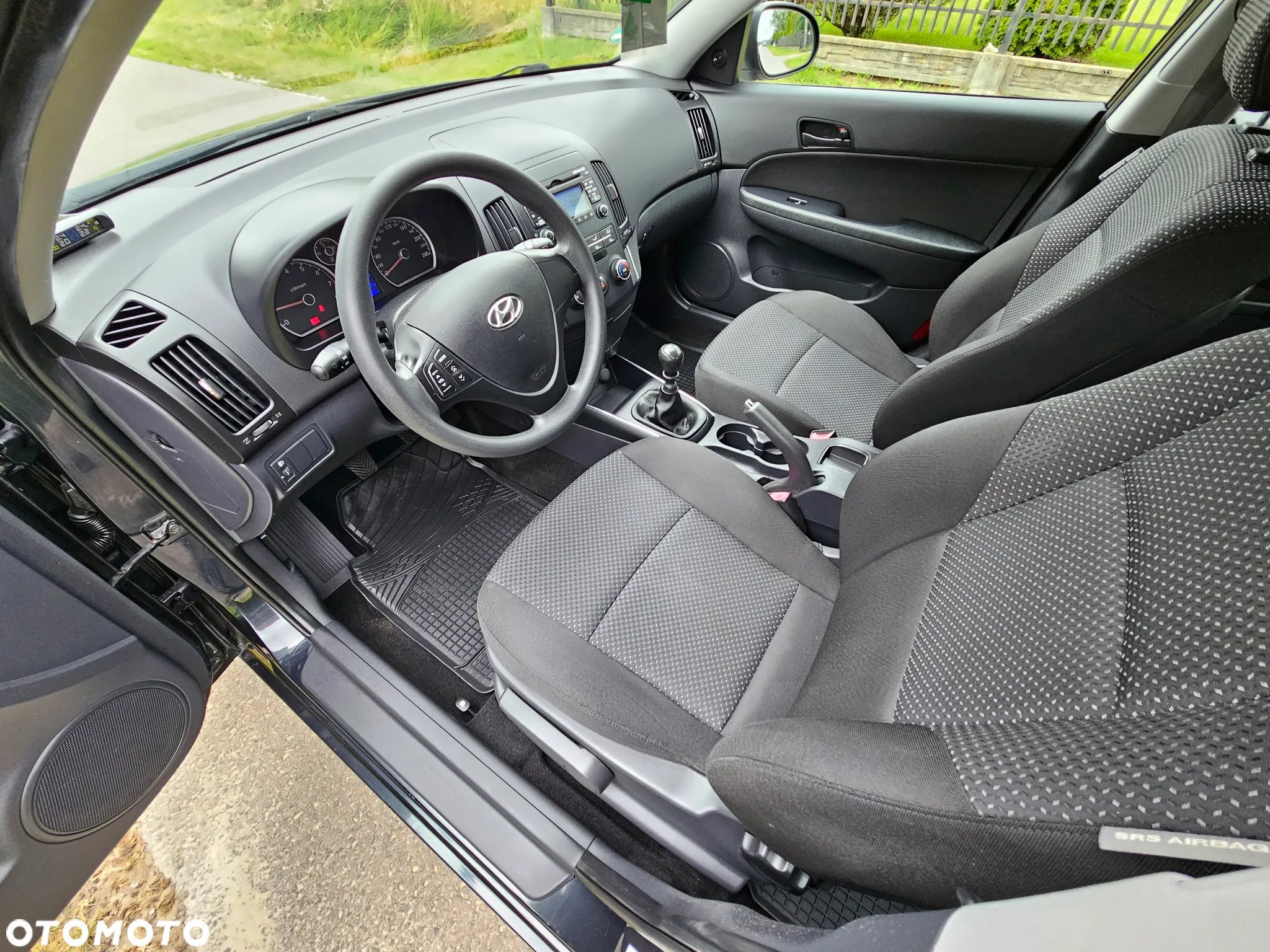 Hyundai i30 1.4 Comfort World Cup - 9
