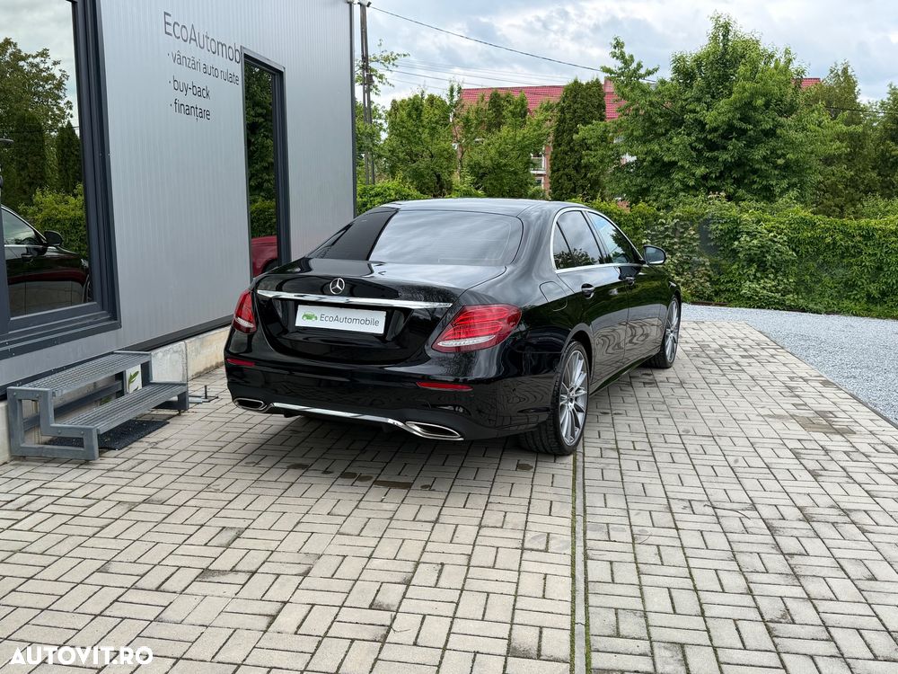 Mercedes-Benz E 200 4MATIC MHEV - 37