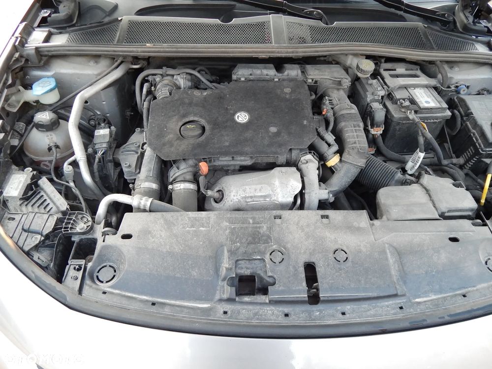 Peugeot 308 1.5 BlueHDi Allure Pack S&S - 20