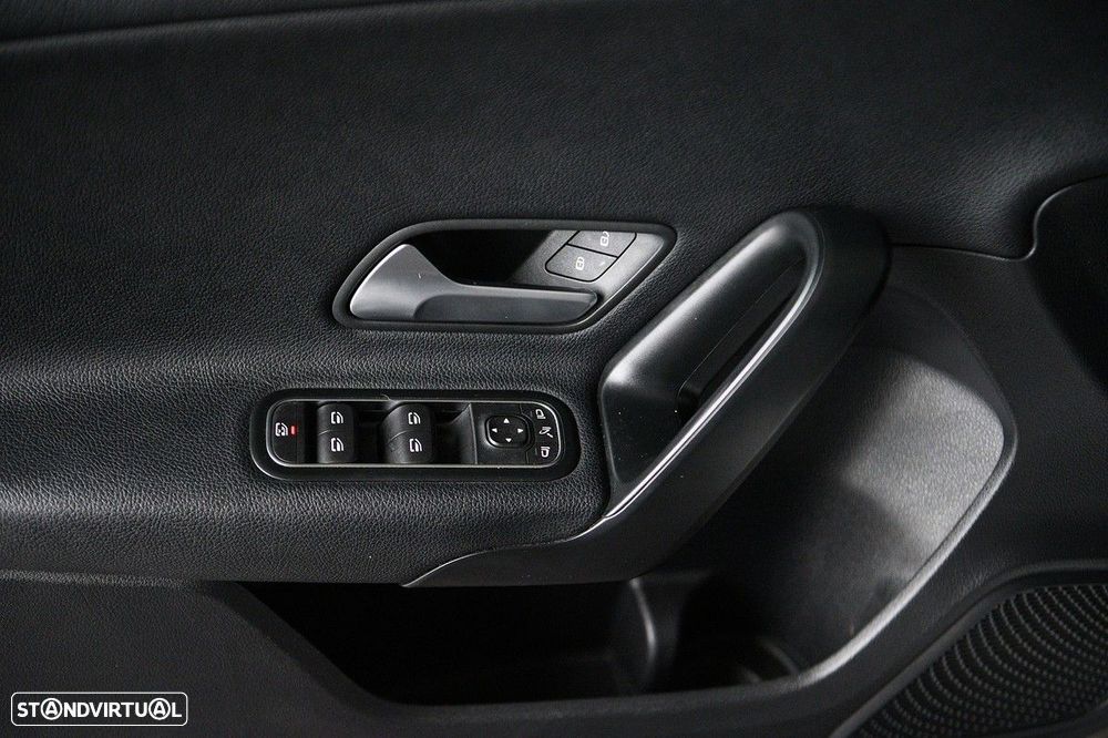 Mercedes-Benz A 180 d Style Aut. - 31