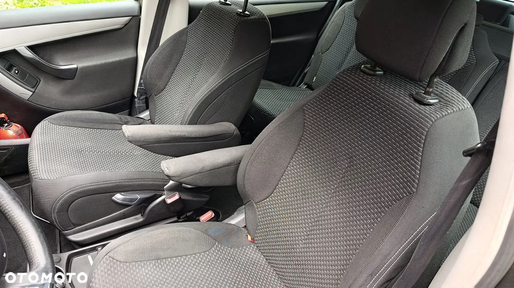 Citroën C4 Grand Picasso - 9