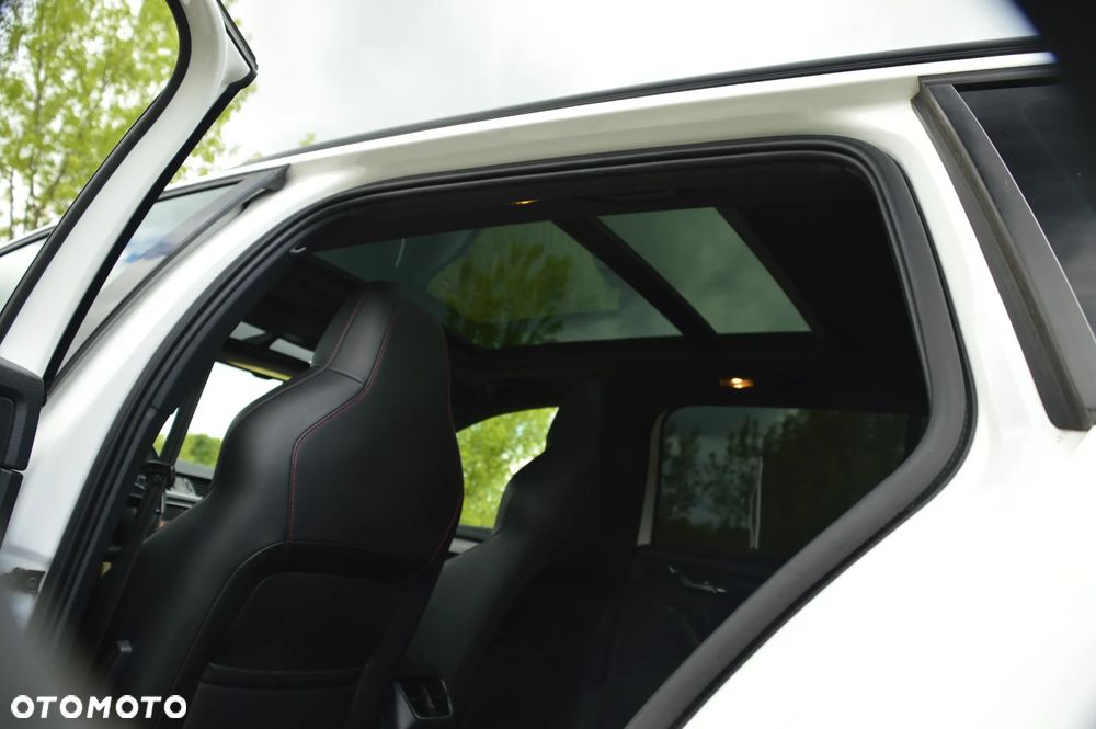 Skoda Octavia 2.0 TSI RS - 18
