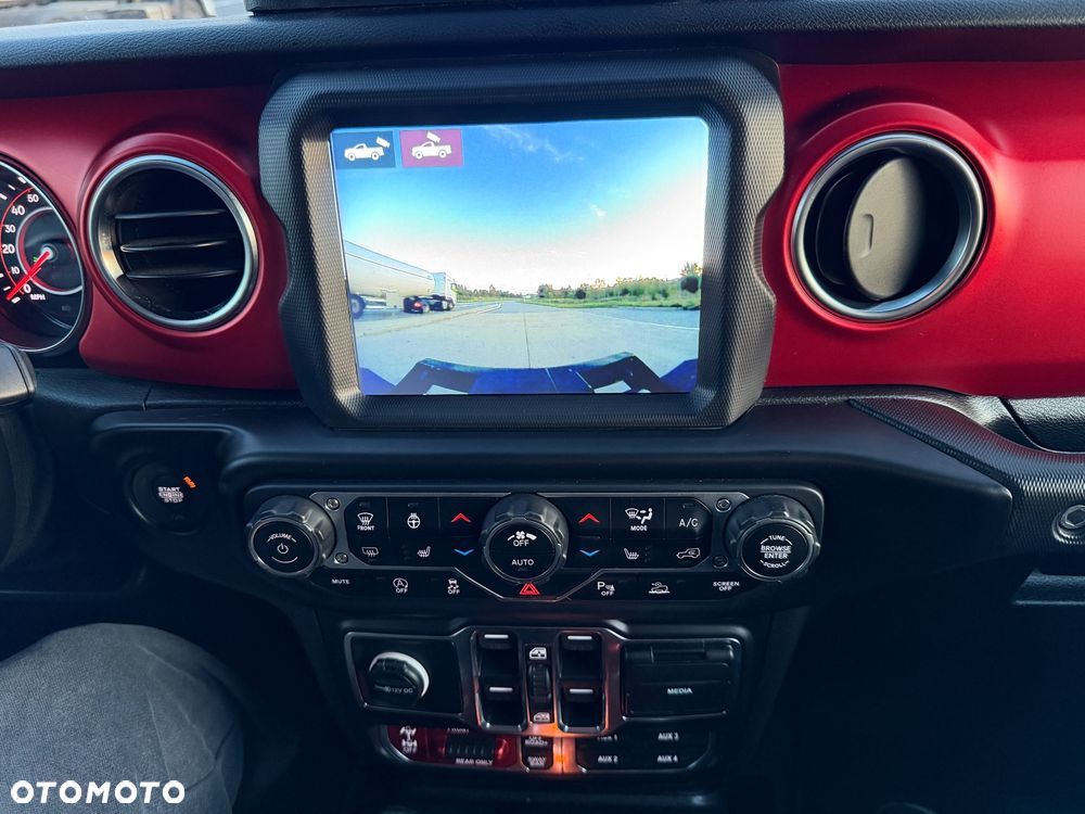 Jeep Wrangler 3.6 Unlim Rubicon Recon - 31