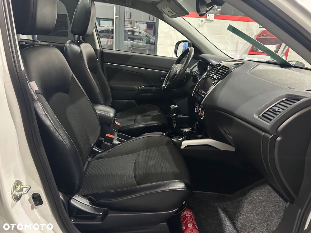 Citroën C4 Aircross e-HDi 115 Stop & Start 2WD Attraction - 31