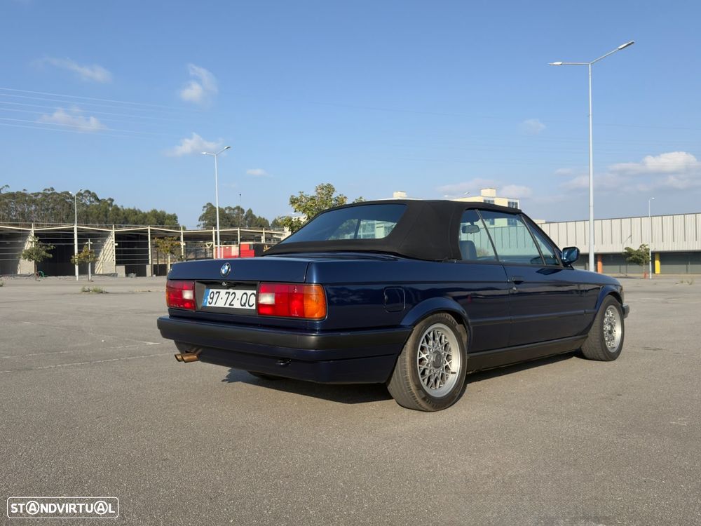 BMW 318 i Cabriolet - 2