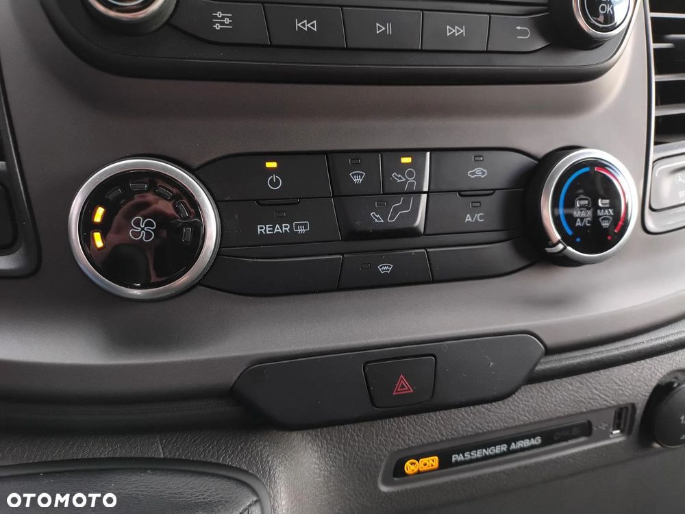 Ford Transit Custom Kombi-Van 340 L2H1 Trend - 16