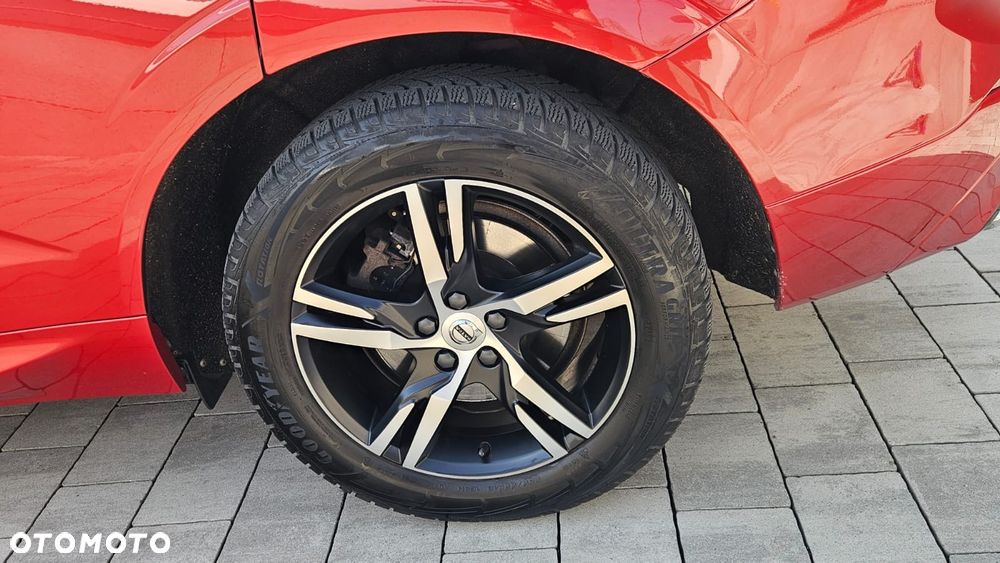 Volvo XC 60 B4 D AWD Geartronic RDesign - 18