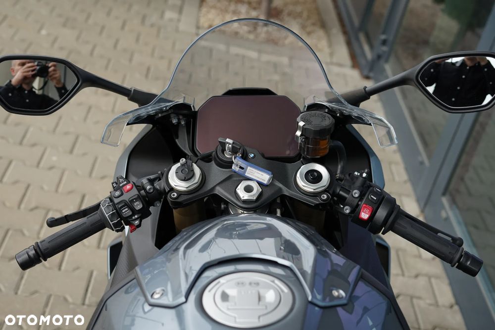 BMW S - 36