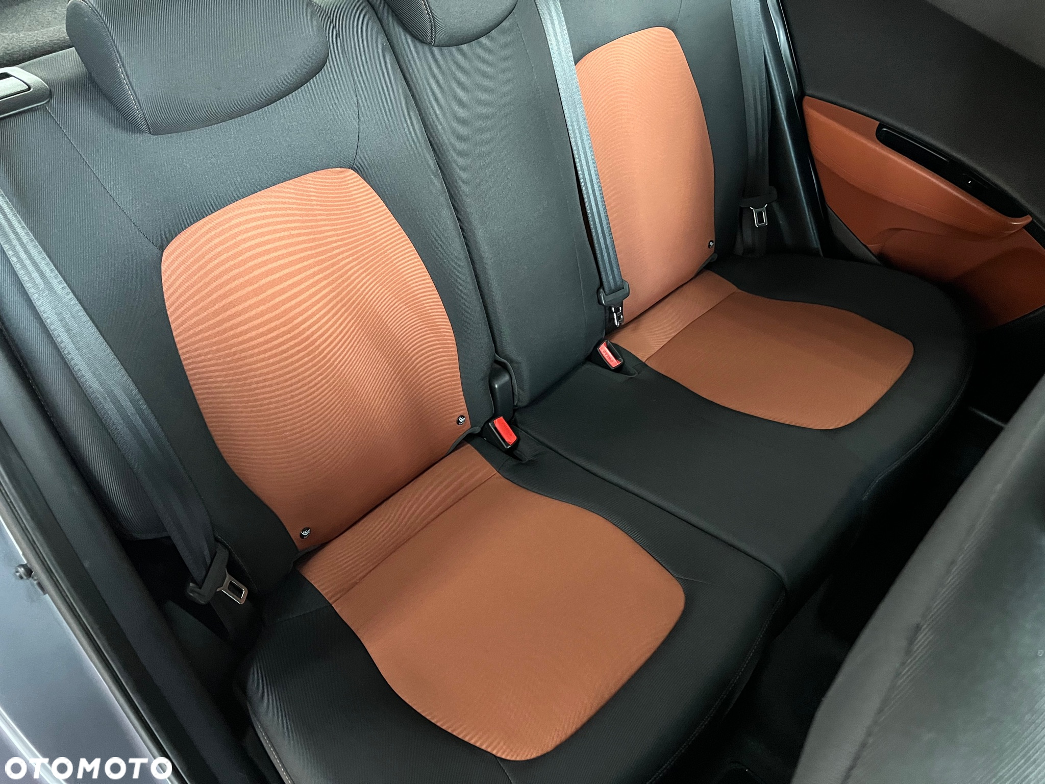 Hyundai i10 - 27
