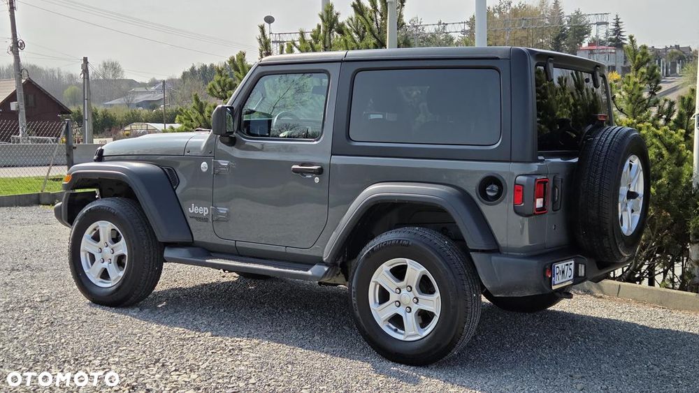 Jeep Wrangler 2.0 T-GDI Hardtop AWD Automatik Sport - 10